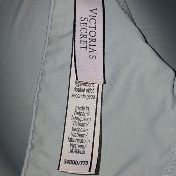 Victoria's Secret Gray Wireless T-Shirt Bra - Picture 3 of 3